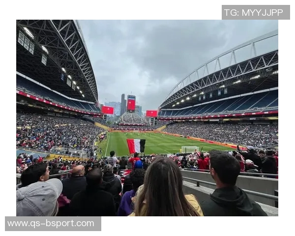 米体报道亚沙里在米兰进行康复训练预计十一月中旬重返赛场